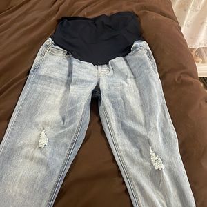 3/$20 Size small women's Maternity Jeans